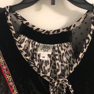 Ivy Jane boho top size M
